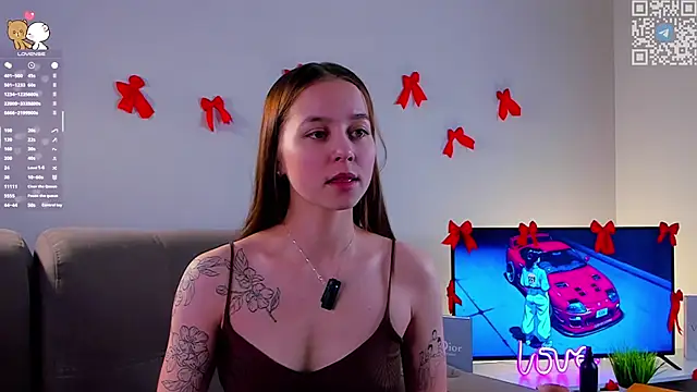 FalineDowlen online show from 02-17-26, 01:47