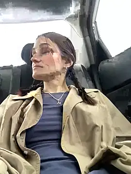 Mia Mia M online show from 04-03-26, 03:18