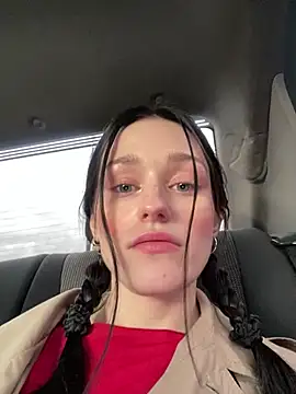 Mia Mia M online show from 05-29-26, 04:13