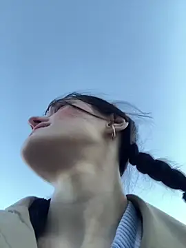 Mia Mia M online show from 04-10-26, 04:14