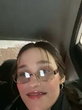 Snapshot of Mia_Mia_M chatting on 02-26-26, 05:57 Mia Mia M online show from 02-26-26, 05:57