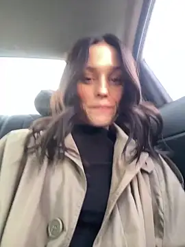 Mia Mia M online show from 04-17-26, 03:04