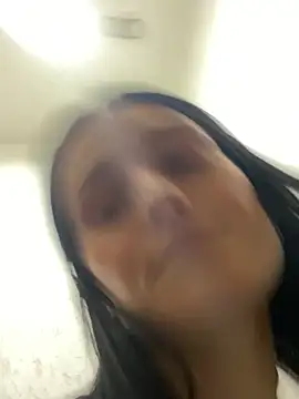 Mia Mia M online show from 04-29-26, 05:30