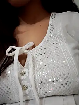 Snapshot of Babby_girl08 chatting on 10-24-25, 12:48 Babby girl08 online show from 10-24-25, 12:48