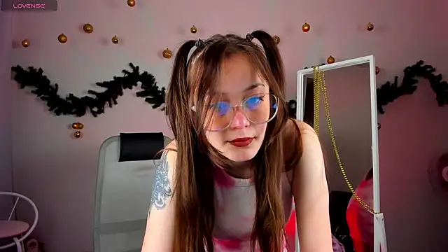 TrishaBerry online show from 01-08-25, 05:37