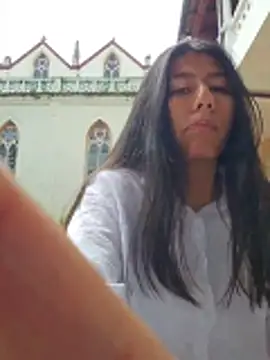 Snapshot of CarlaAlvez chatting on 02-16-26, 04:27 CarlaAlvez online show from 02-16-26, 04:27