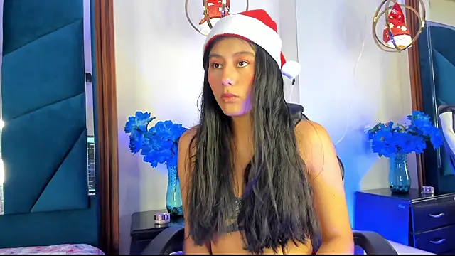 CarlaAlvez online show from 12-22-25, 09:48