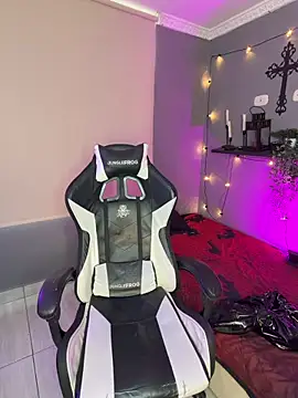 vampy dolll online show from 03-07-26, 11:49