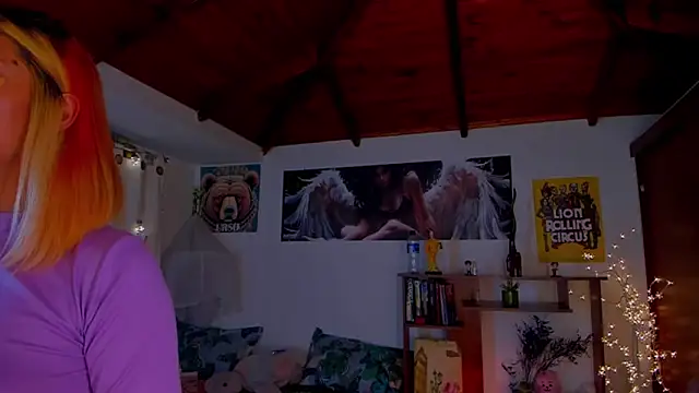 cuteweed420 online show from 02-16-25, 04:20