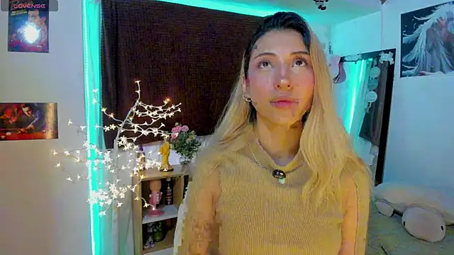 Snapshot of cuteweed420 chatting on 06-04-26, 10:14 cuteweed420 online show from 06-04-26, 10:14