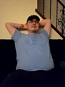 Snapshot of cmichaelxxx chatting on 03-14-25, 01:16 cmichaelxxx online show from 03-14-25, 01:16