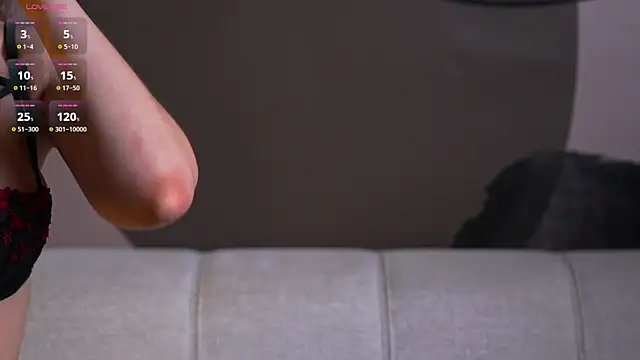 BestModelsDuo online show from 10-10-25, 03:46