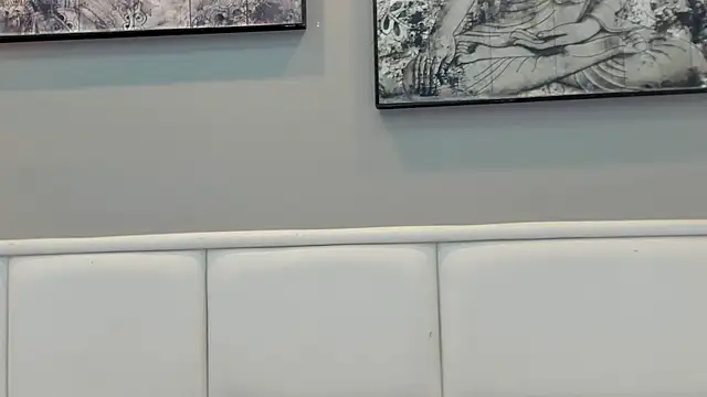 Snapshot of ricky_backus chatting on 05-19-26, 07:32 ricky backus online show from 05-19-26, 07:32