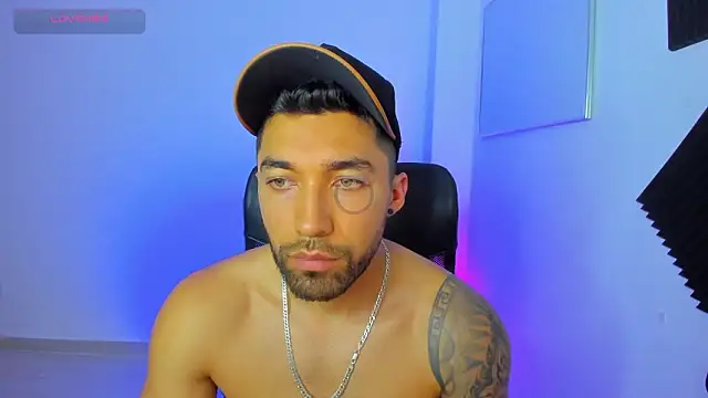 Sweet and caramel online show from 02-11-26, 08:47