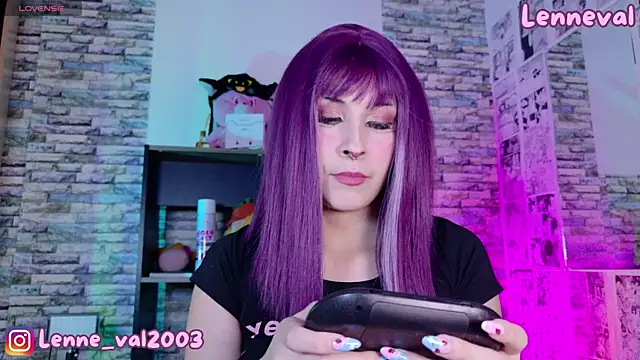 Snapshot of Lenneval1 chatting on 07-19-26, 03:37 Lenneval1 online show from 07-19-26, 03:37