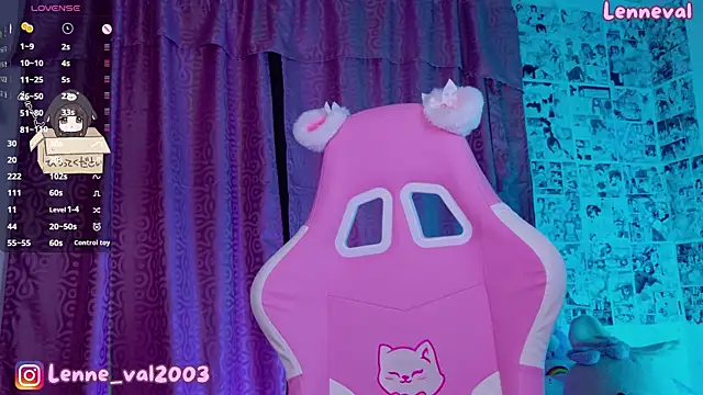 Lenneval1 online show from 11-23-25, 03:05
