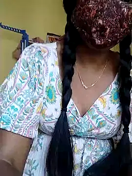 Snapshot of Telugu_magic_07 chatting on 02-12-25, 06:19 Telugu magic 07 online show from 02-12-25, 06:19