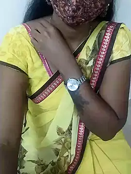 Snapshot of Telugu_magic_07 chatting on 03-08-25, 06:54 Telugu magic 07 online show from 03-08-25, 06:54