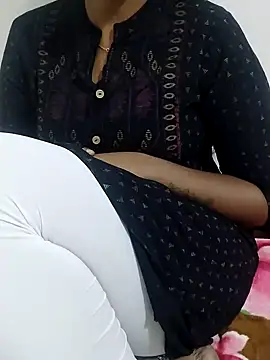Snapshot of Telugu_magic_07 chatting on 03-02-25, 05:30 Telugu magic 07 online show from 03-02-25, 05:30