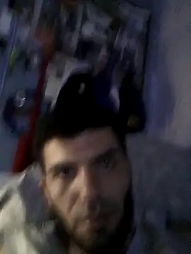 Snapshot of tunegrito007 chatting on 09-11-25, 04:23 tunegrito007 online show from 09-11-25, 04:23