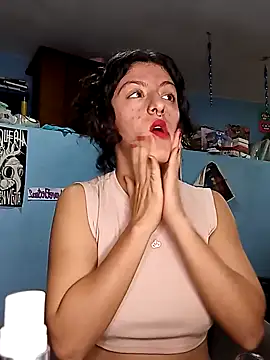 LoveElectra online show from 01-24-25, 03:24