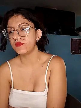 LoveElectra online show from 01-20-25, 02:36