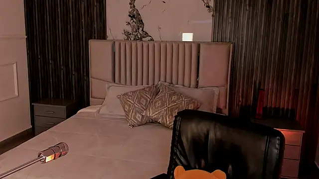 Lillyortiz online show from 02-13-26, 09:04