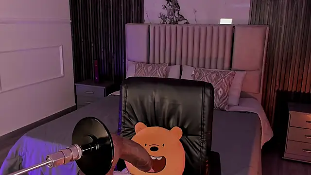 Lillyortiz online show from 03-05-26, 08:16