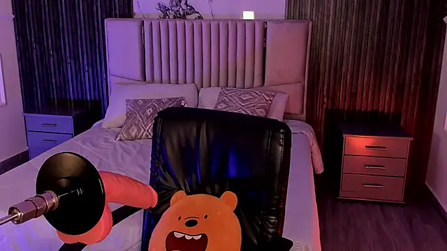 Lillyortiz online show from 02-04-26, 12:22