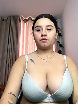 SaraBraun  online show from 11-02-25, 04:45