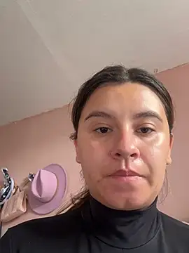 SaraBraun  online show from 03-27-26, 04:52