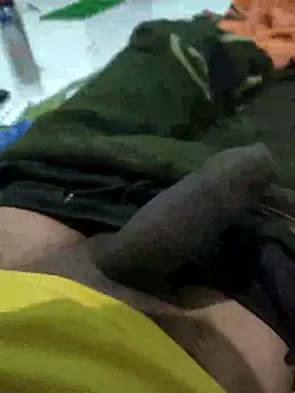 bananadick     online show from 01-13-26, 07:40