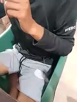 bananadick     online show from 03-16-25, 07:15