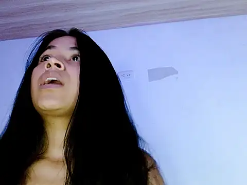 Snapshot of brihanna_lena chatting on 03-04-26, 06:32 brihanna lena online show from 03-04-26, 06:32