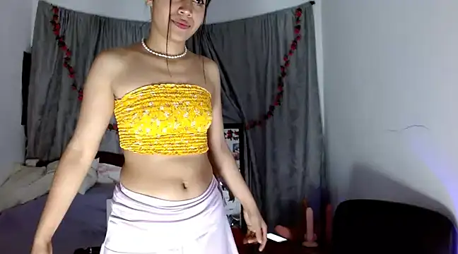 Snapshot of brihanna_lena chatting on 03-06-25, 06:19 brihanna lena online show from 03-06-25, 06:19