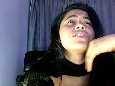 Snapshot of brihanna_lena chatting on 10-29-25, 05:39 brihanna lena online show from 10-29-25, 05:39