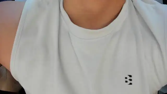 Snapshot of boss_of_cash chatting on 10-18-25, 01:29 boss of cash online show from 10-18-25, 01:29