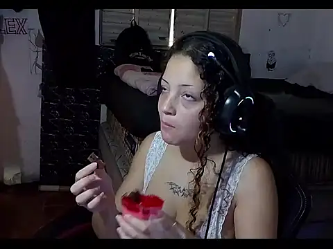 Snapshot of Morgana_bat chatting on 04-07-26, 08:21 Morgana bat online show from 04-07-26, 08:21