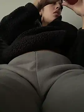 Sexyteengabi online show from 04-23-26, 07:15