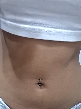 Jazmin-Cerezita online show from 10-12-25, 07:04