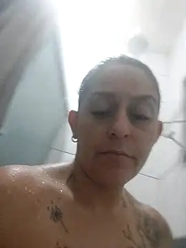 Snapshot of baixinhaloira chatting on 11-01-25, 03:24 baixinhaloira online show from 11-01-25, 03:24