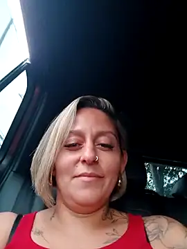 baixinhaloira online show from 03-10-26, 06:56