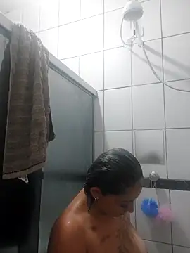 Snapshot of baixinhaloira chatting on 02-27-25, 02:03 baixinhaloira online show from 02-27-25, 02:03