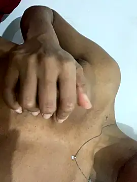 Gordelicia03 online show from 10-26-25, 07:09