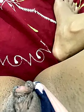 Gordelicia03 online show from 10-31-25, 08:05