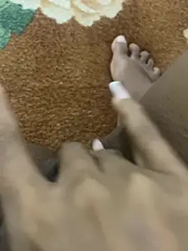 Gordelicia03 online show from 03-17-26, 05:54