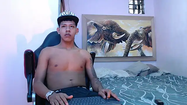 Snapshot of mr_stiven_ chatting on 03-06-25, 03:35 mr stiven  online show from 03-06-25, 03:35