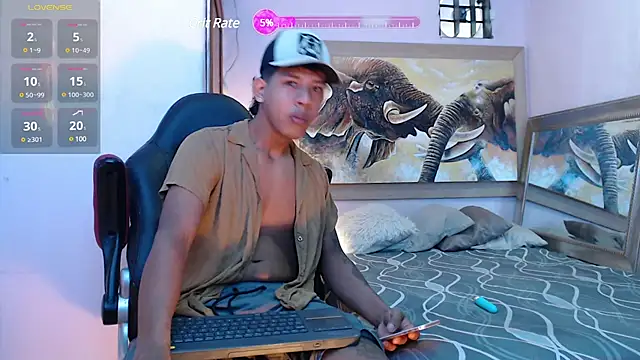 Snapshot of mr_stiven_ chatting on 03-19-25, 06:14 mr stiven  online show from 03-19-25, 06:14