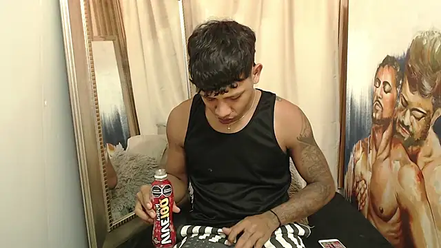 Snapshot of mr_stiven_ chatting on 09-18-25, 02:36 mr stiven  online show from 09-18-25, 02:36