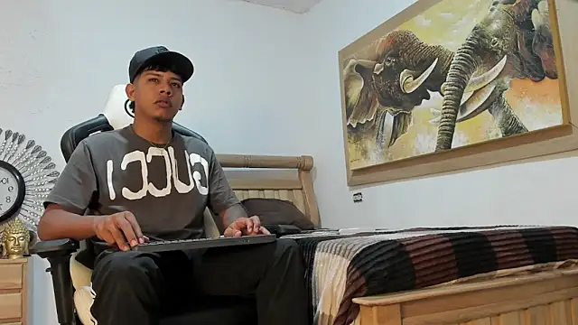 mr stiven  online show from 03-20-26, 06:47